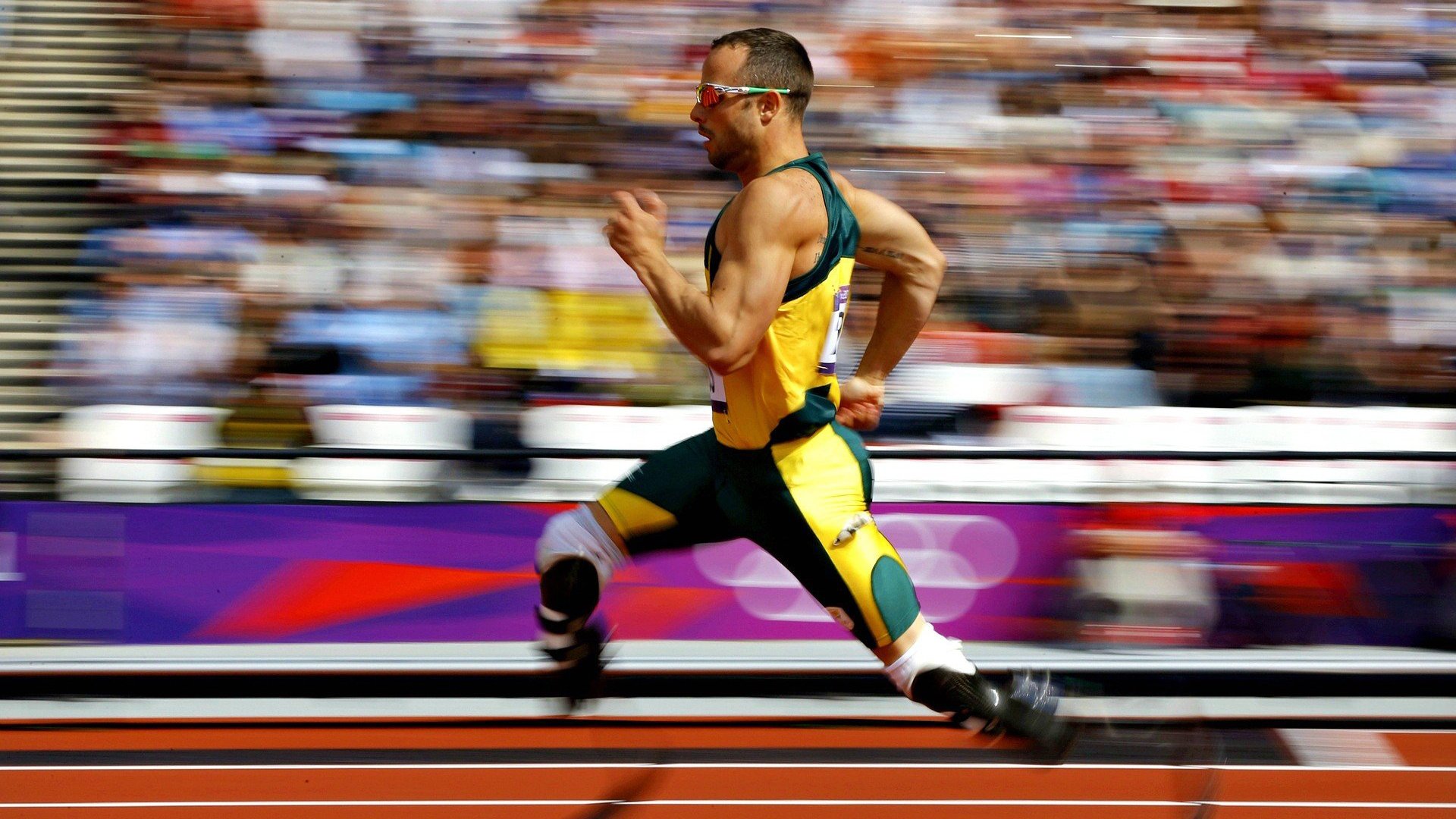 德甲引导青少年足球走向职业化，推动足球普及，国家对青少年足球的政策